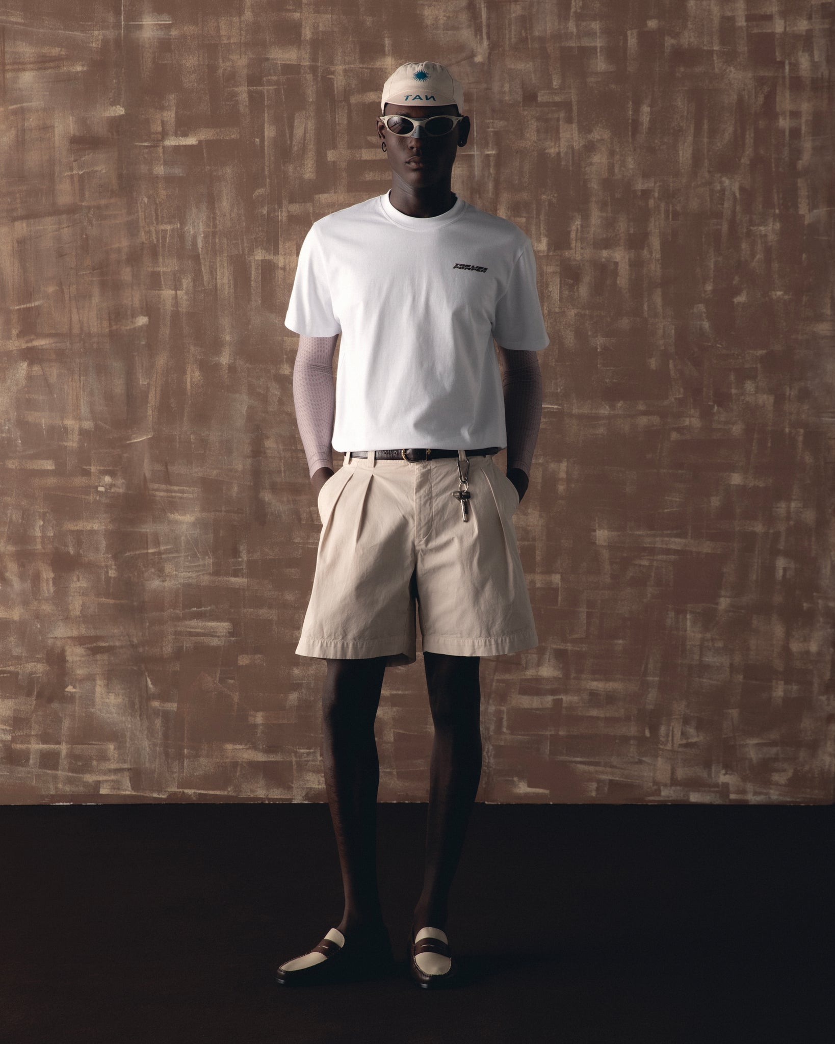 Evolving board Tee ~ Pompeii x Tan Line
