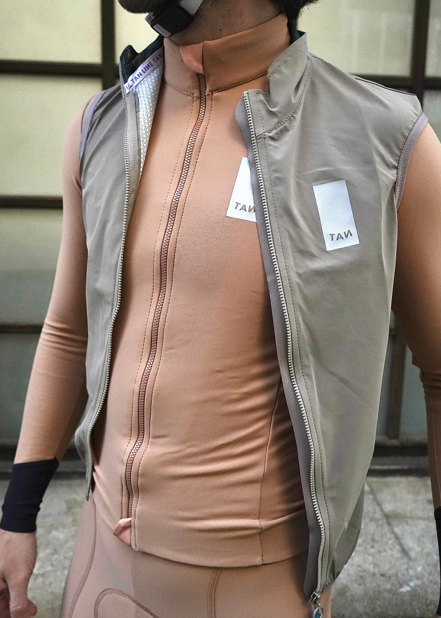 Chaleco Pass ~ Beige