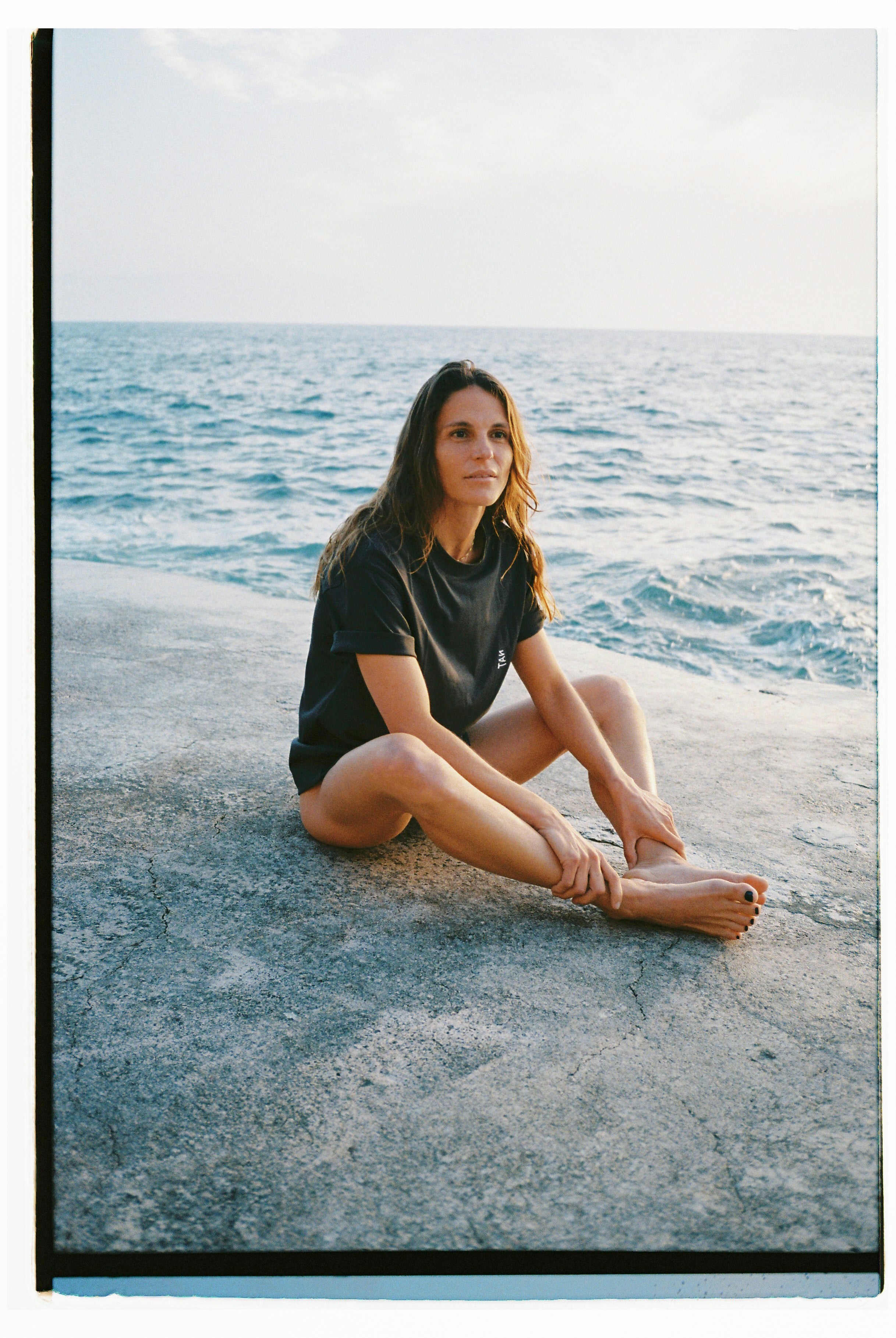 TAN Tee ~ Anthracite – Tanline TAN Tee ~ Anthracite – Tanline