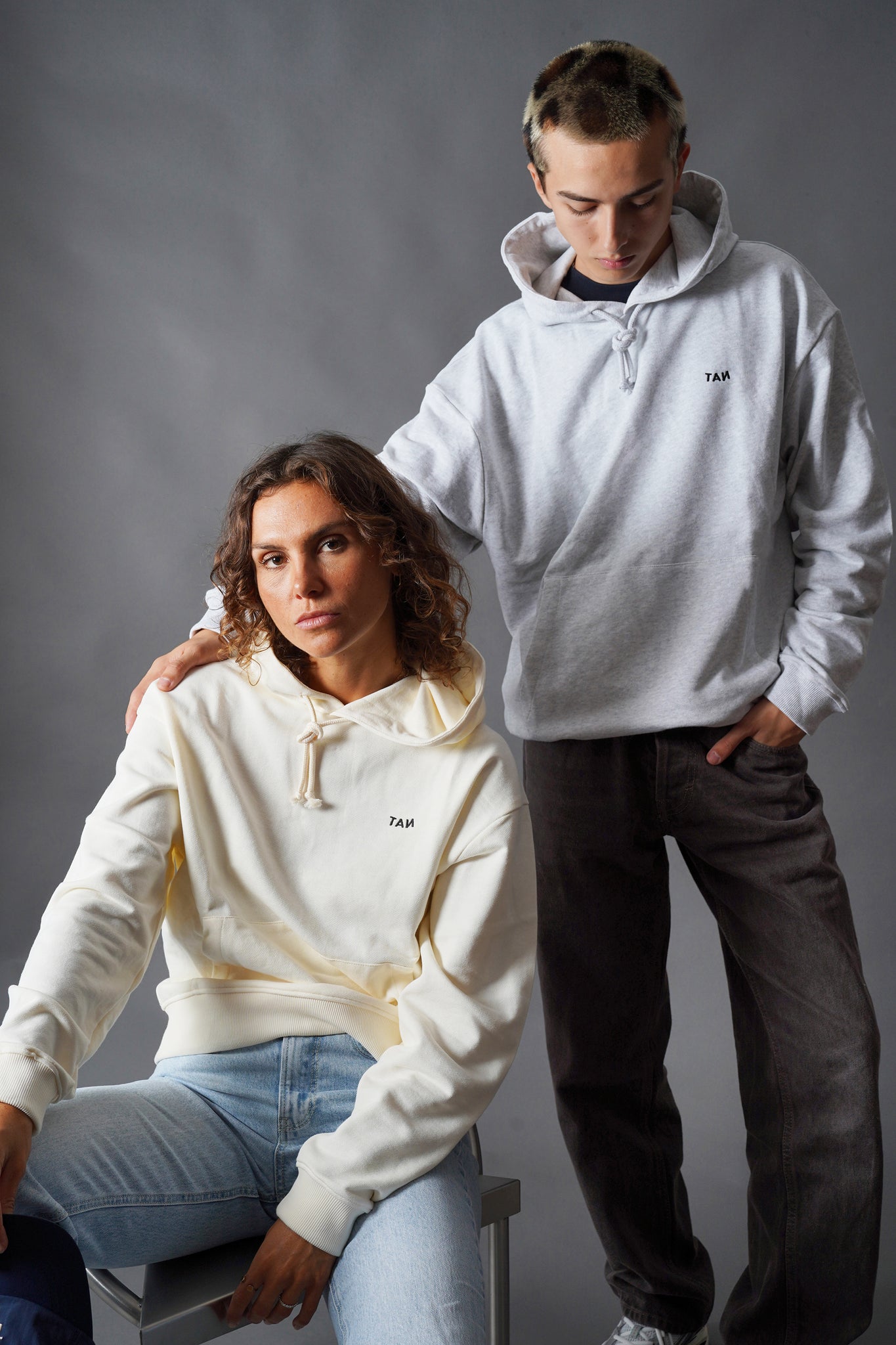 Signature hoodie Grey